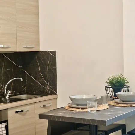 Al Centro Del Centro By Tramonti Apartamento LʼAquila